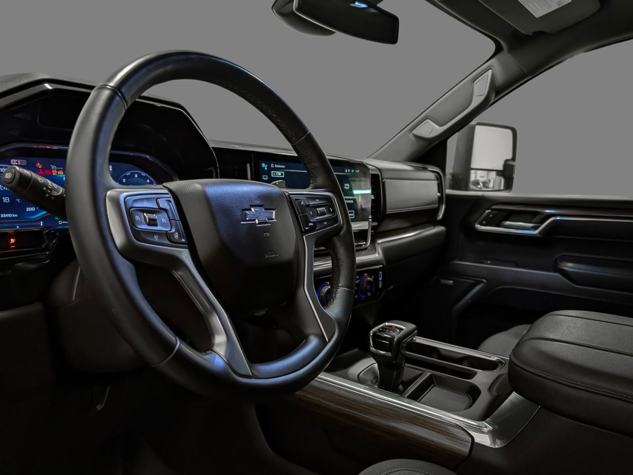 Chevrolet Silverado 1500 LT Trail Boss 2024 NOIR Saint-Eustache - photo #6