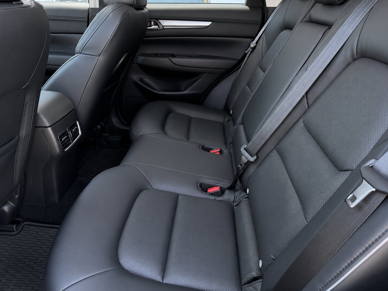 2025 Mazda CX-5 GS CONFORT Grey Châteauguay - photo #8