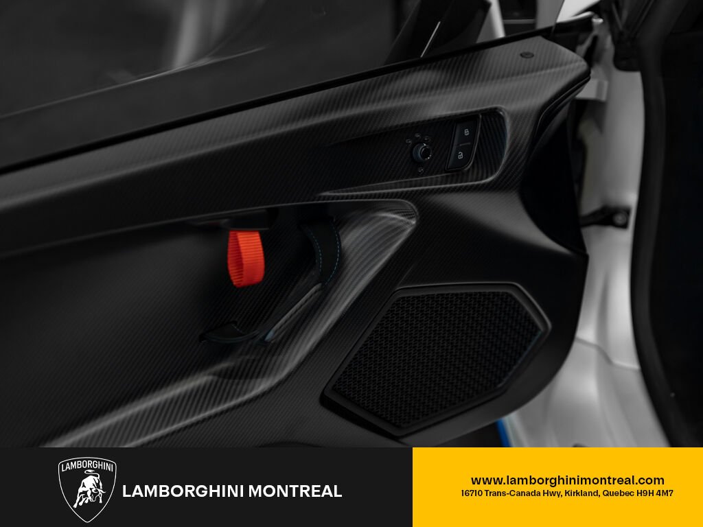 Lamborghini Huracan STO 2022 Blanc Kirkland - photo #14