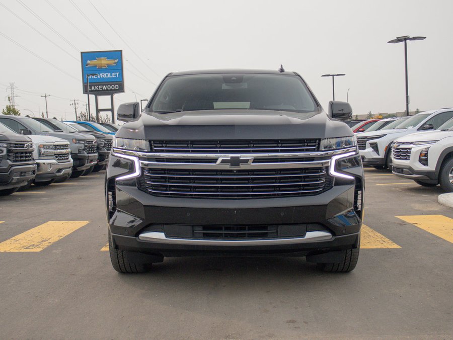 2023 Chevrolet Suburban 2023 Black