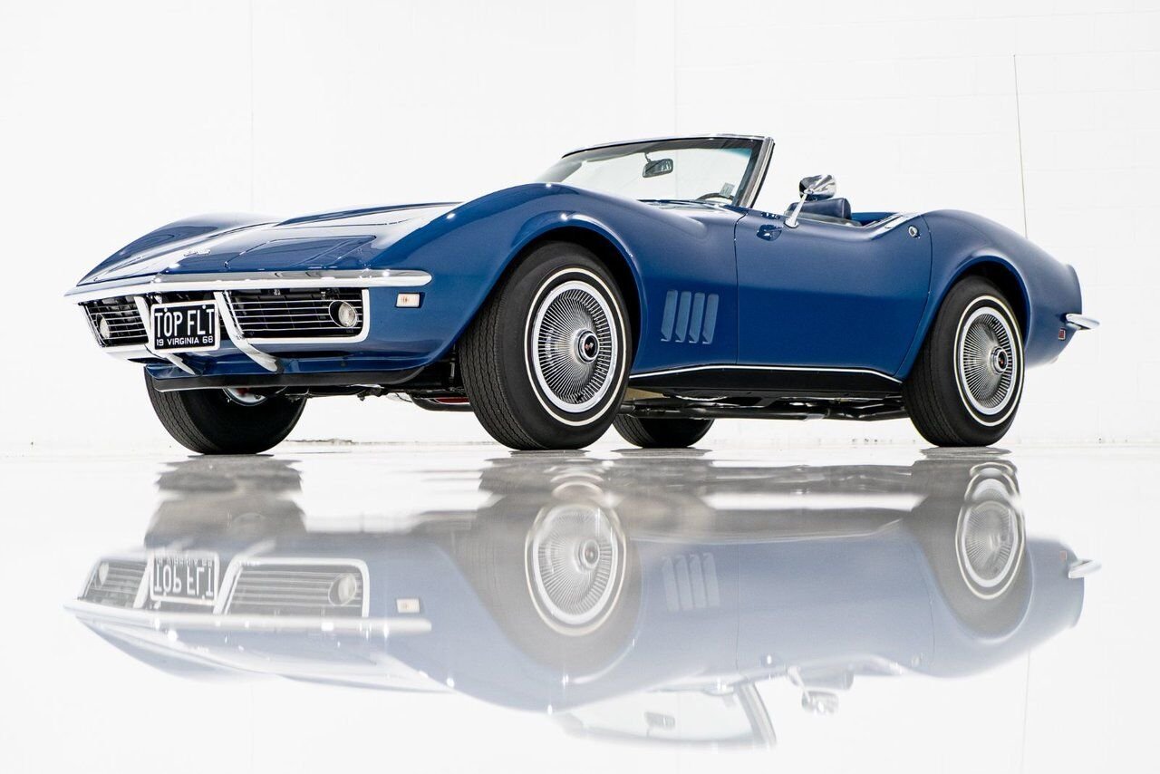 Chevrolet Corvette *PRIX EN USD* Matching numbers Top flight with extensive documentation 1968 Bleu Montréal - photo #45