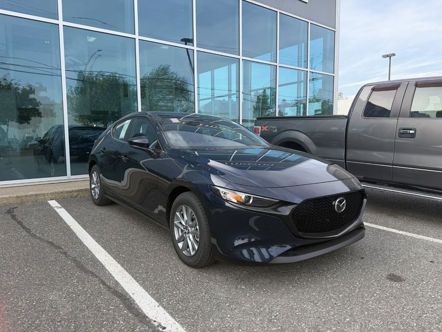MAZDA Mazda3 Sport 2026 2026 Bleu cristal foncé mica