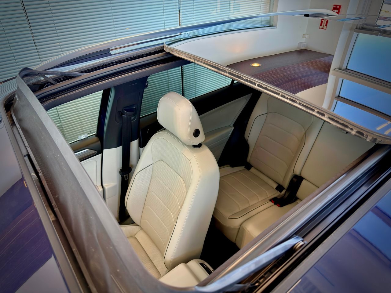 Volkswagen Tiguan 2024 Bleu Notre-Dame-des-Prairies - photo #6
