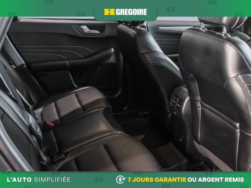 2022 Ford Escape Grey Laval - photo #28