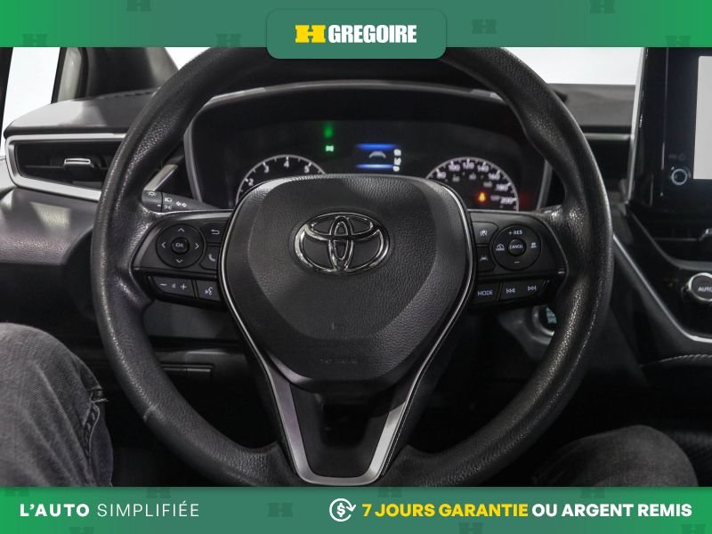 Toyota Corolla 2023 Blanc Saint-Eustache - photo #13