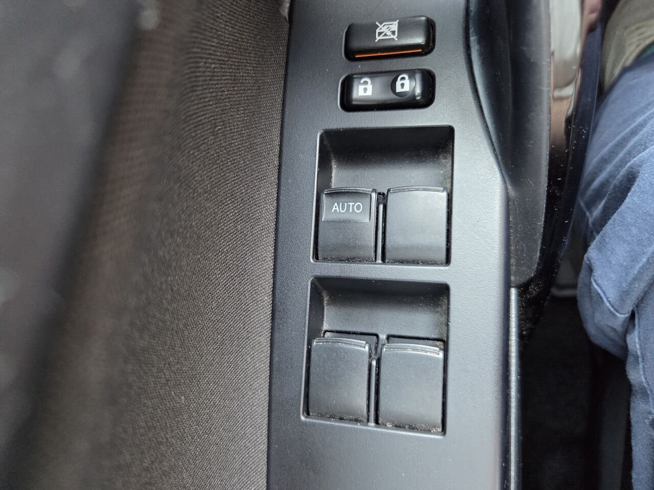 Toyota COROLLA IM 2018 Argent Mont-Laurier - photo #14