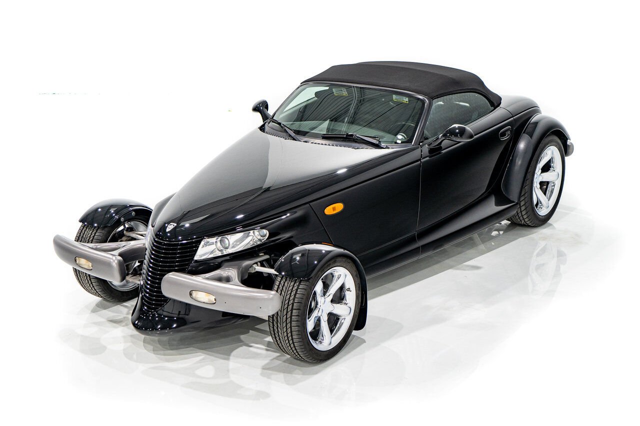 1999 Plymouth Prowler Desirable Black Colour with only 7,611KM (4756mi) from new **PRICE IN USD** Black Montreal - photo #3