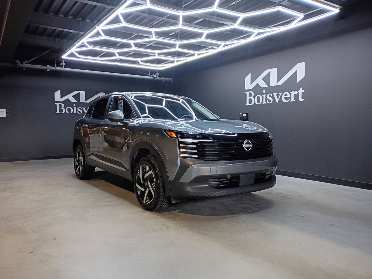 Nissan Kicks 2025 Gris Blainville - photo #2