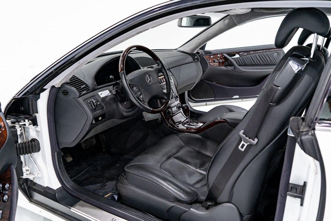 Mercedes-Benz CL600 V12 over $120,000 original MSRP 2001 Blanc Montréal - photo #7