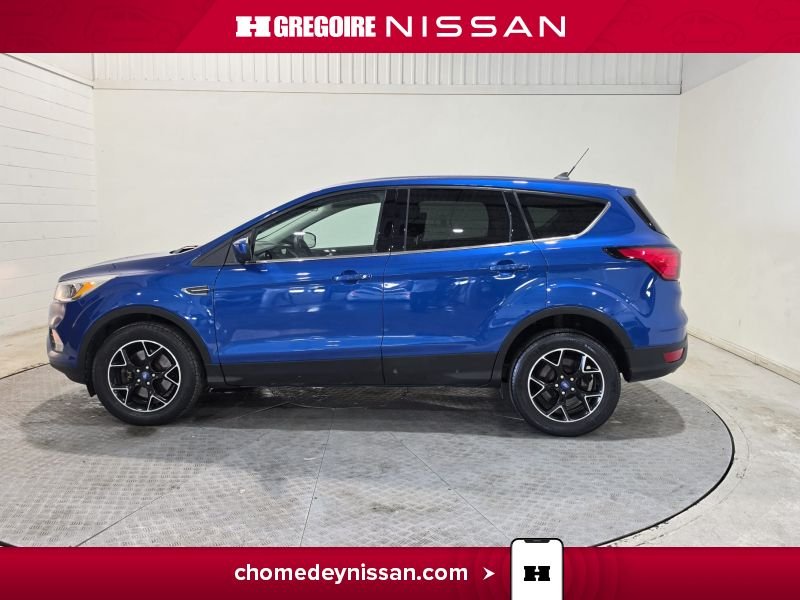 2019 Ford Escape Blue Laval - photo #4