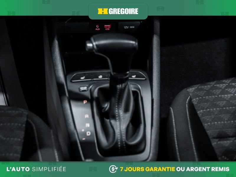2019 Kia Rio 5 Black Laval - photo #20