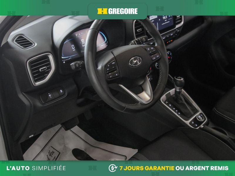2026 Hyundai Venue White Saint-Eustache - photo #21