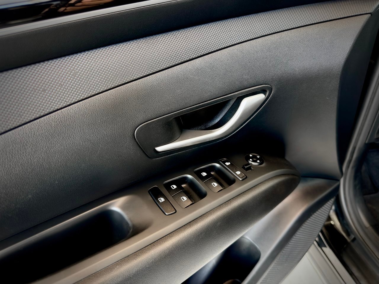 2022 Hyundai Tucson Black Notre-Dame-des-Prairies - photo #28