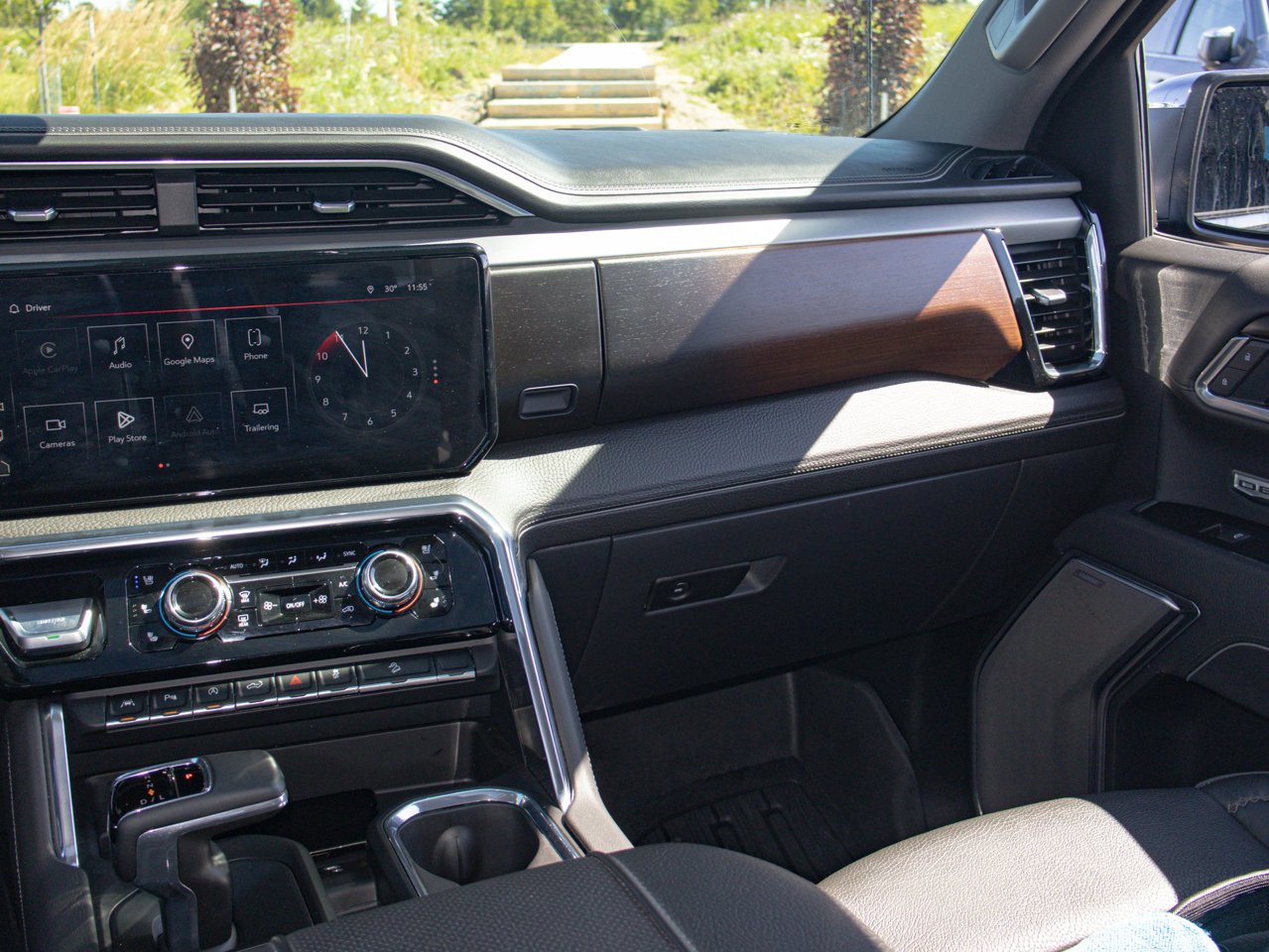 2025 GMC Sierra 1500 4WD Crew Cab 147 Denali Black Sherwood Park - photo #33