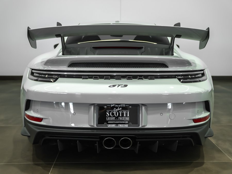 2022 Porsche 911 2022 Grey