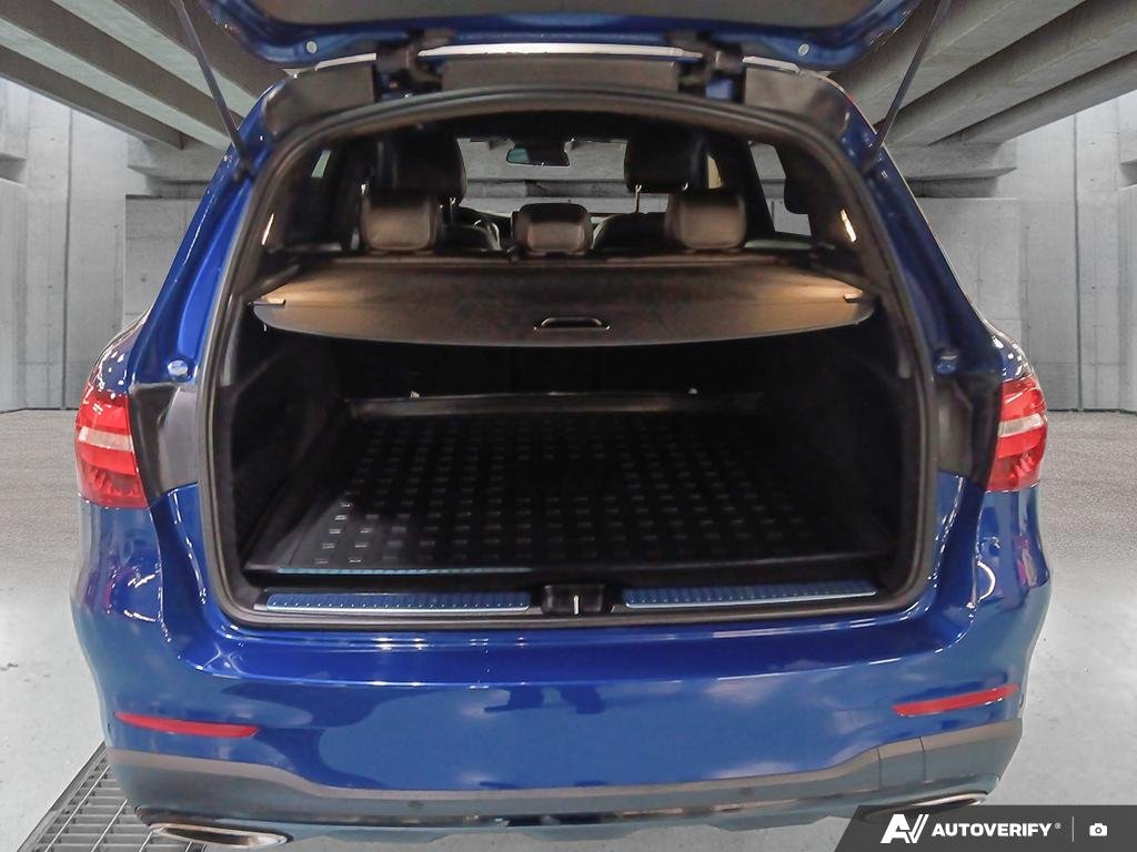 2019 Mercedes-Benz GLC 300 2601954A | GLC 300 Blue Edmonton - photo #11