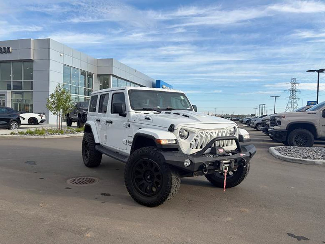 2021 Jeep Wrangler Unlimited Sahara 4x4 White Sherwood Park - photo #1