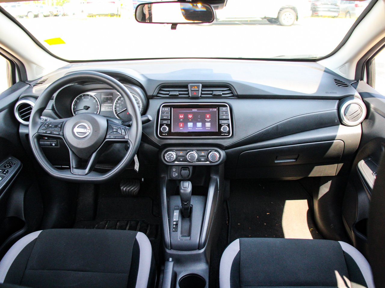 2025 Nissan Versa S CVT White Sherwood Park - photo #28