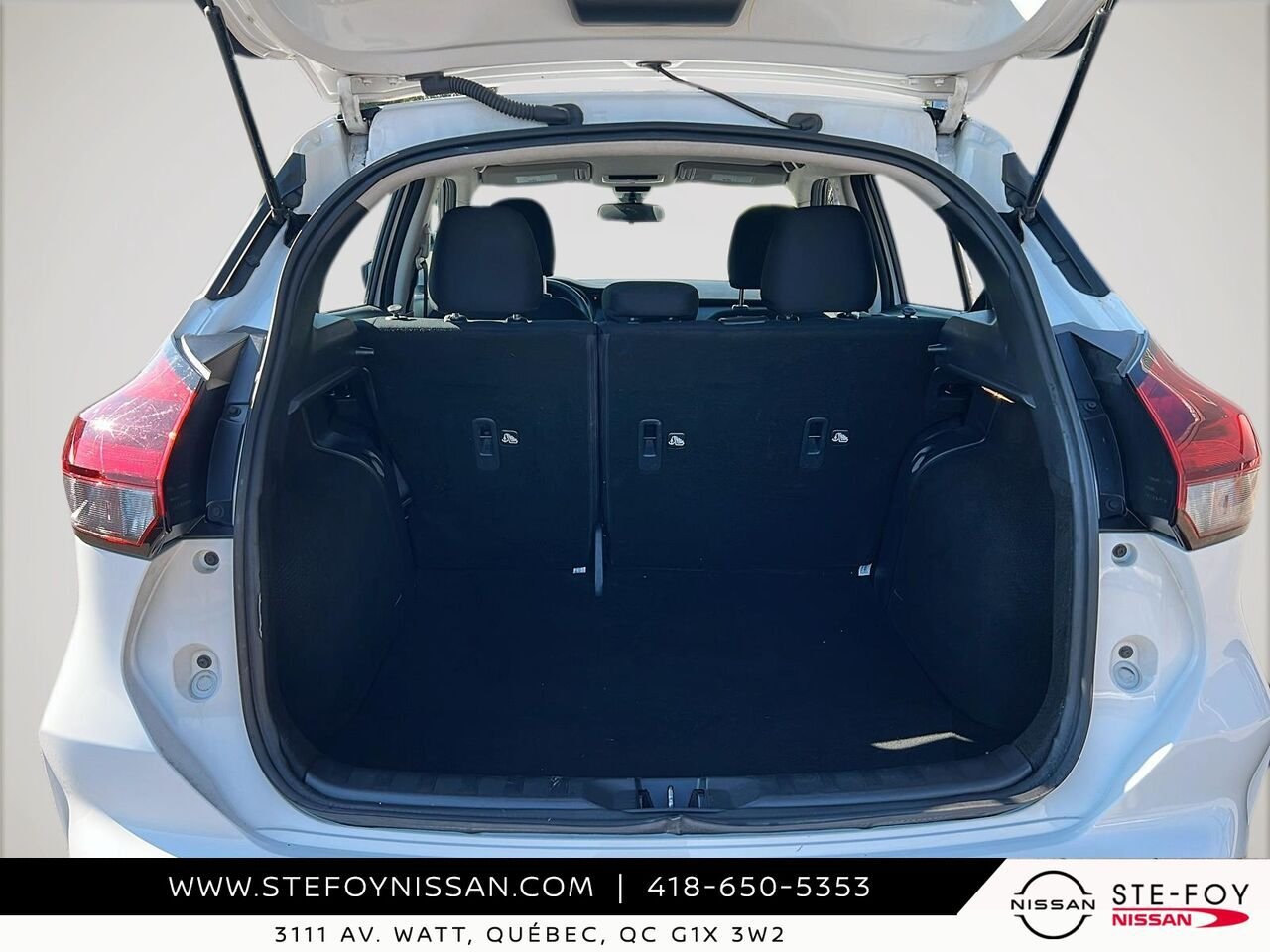 2024 Nissan Kicks S White Ste-Foy - photo #5