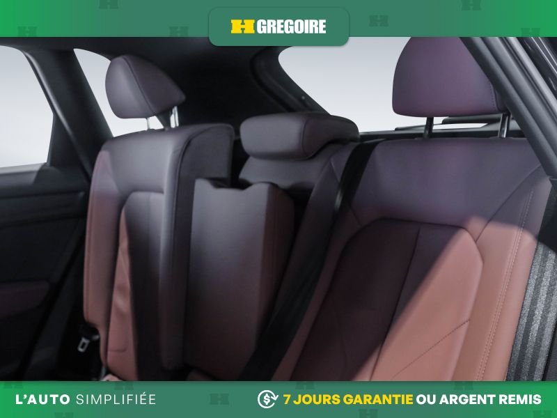 2019 Audi Q3 Black Saint-Eustache - photo #22