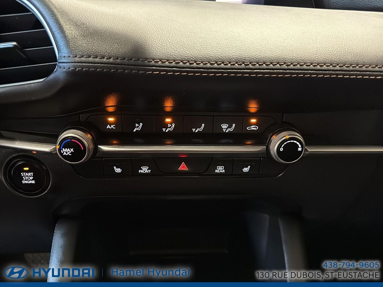 2025 Mazda Mazda3 Black Saint-Eustache - photo #16
