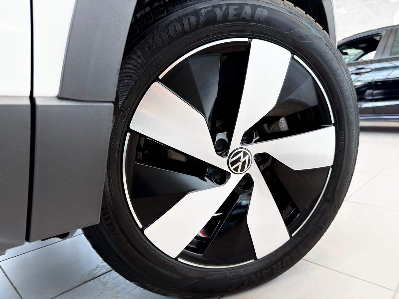 2024 Volkswagen Taos White Notre-Dame-des-Prairies - photo #15