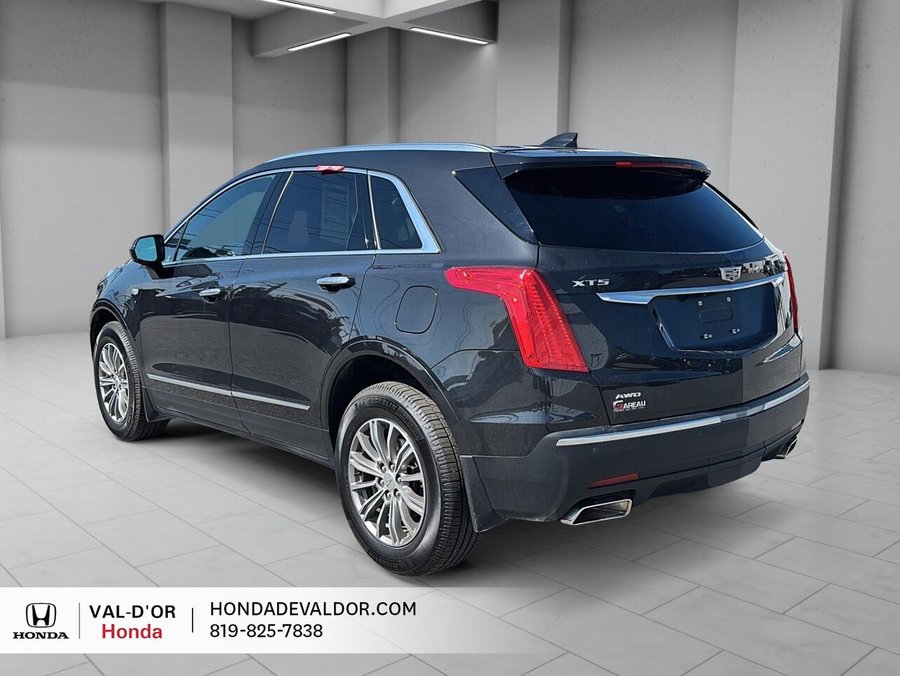 2019 Cadillac XT5 2019 Grey