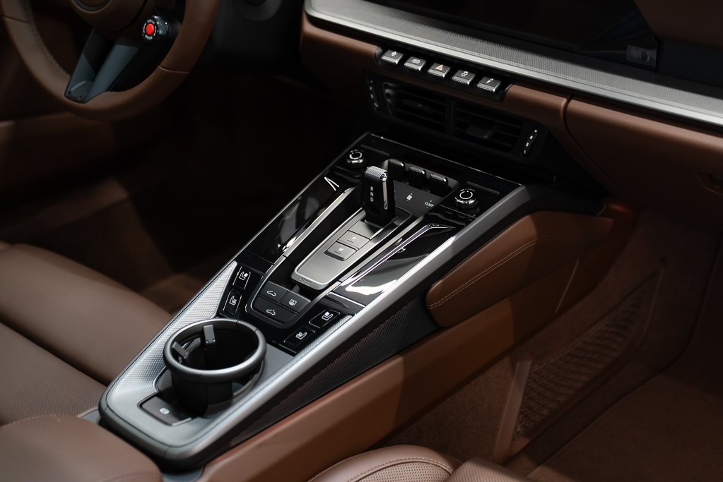 2026 Porsche 911 Carrera 4S Coupe \\ NO LUXURY TAX Green Kirkland - photo #17