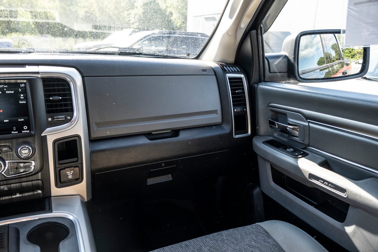 Ram 1500 Classic 2019 Noir Gatineau - photo #22
