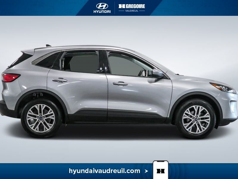 2022 Ford Escape Grey Blainville - photo #12