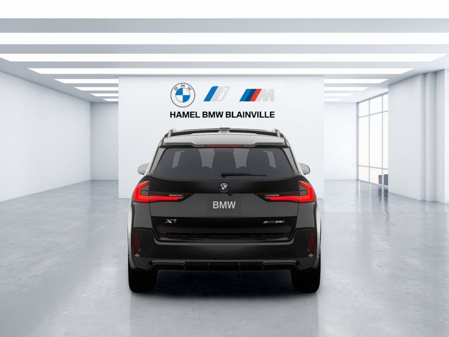 BMW X1 2026 2026 Noir saphir métallisé