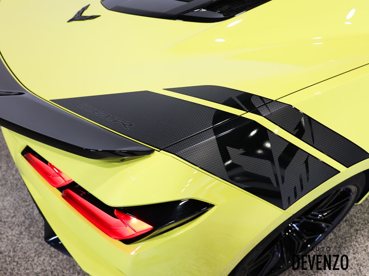 2024 Chevrolet Corvette Yellow Saint-Eustache - photo #6