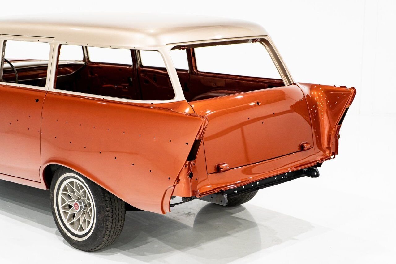 Chevrolet Bel Air PRIX EN USD | Project Wagon Completely Restored Shell 1957 Montréal - photo #47
