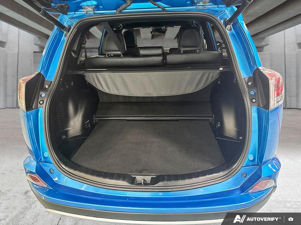 2018 Toyota RAV4 2602013B | Hybrid SE 08X7 ELECTRIC STO Edmonton - photo #11