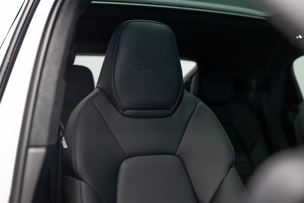 Porsche Cayenne Turbo E-Hybrid Coupe AWD 2024 Blanc Kirkland - photo #23