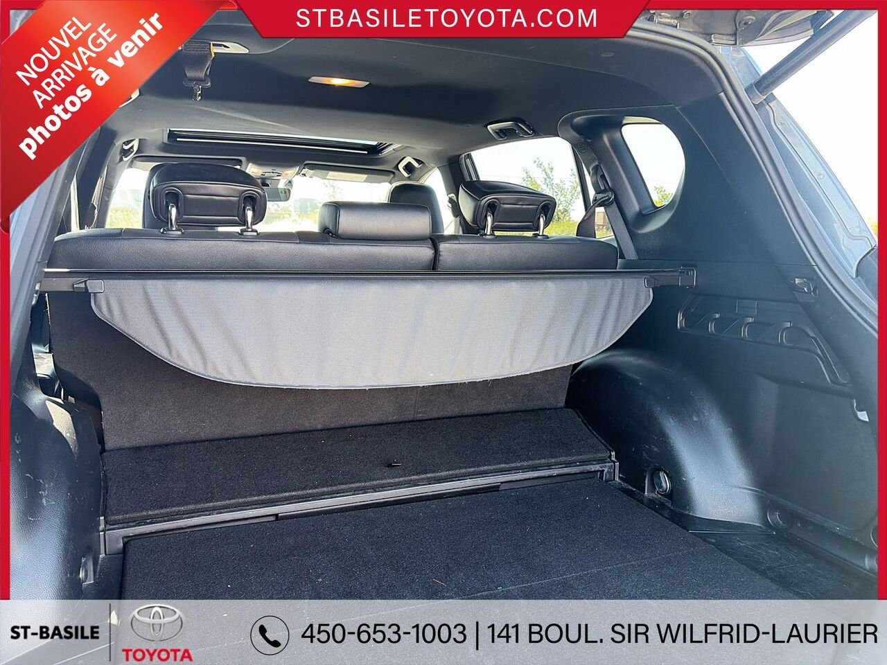 TOYOTA RAV4 Hybride 2018 Gris Saint-Basile-le-Grand - photo #9