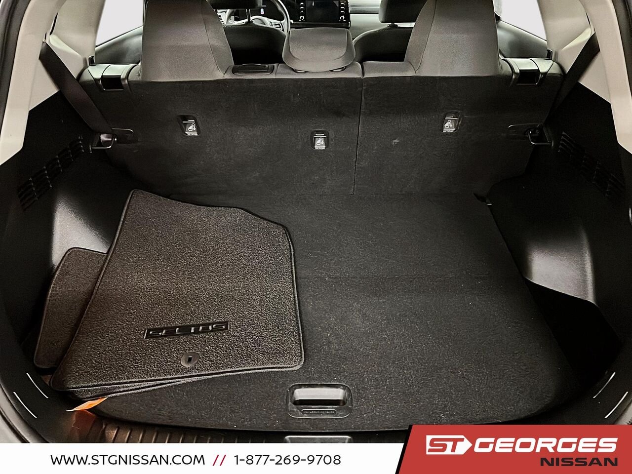 Kia Seltos 2024 Gris Saint-Georges - photo #5
