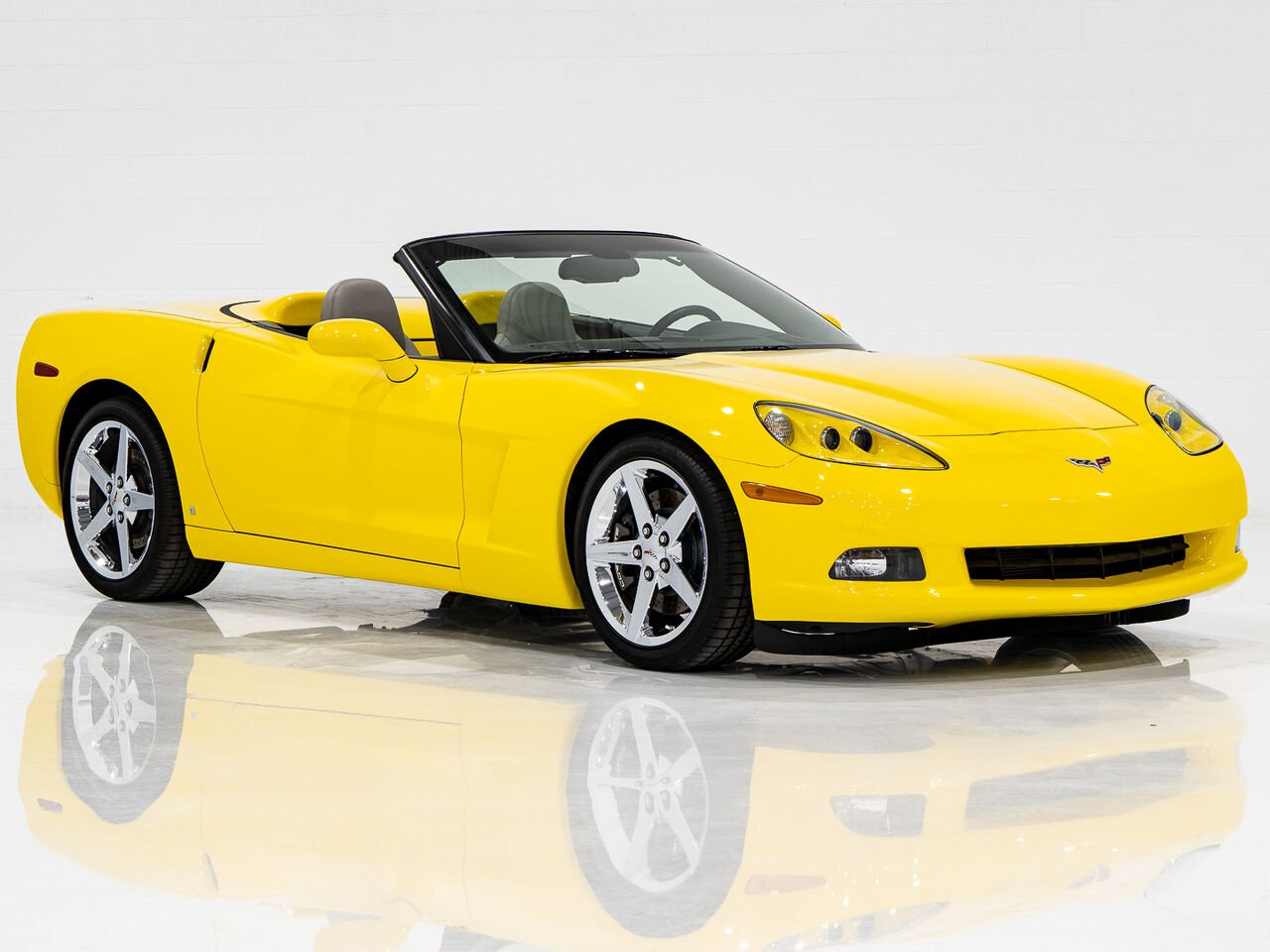 2008 Chevrolet Corvette With only 900km (563mi) From new with window sticker Yellow Kirkland - photo #8