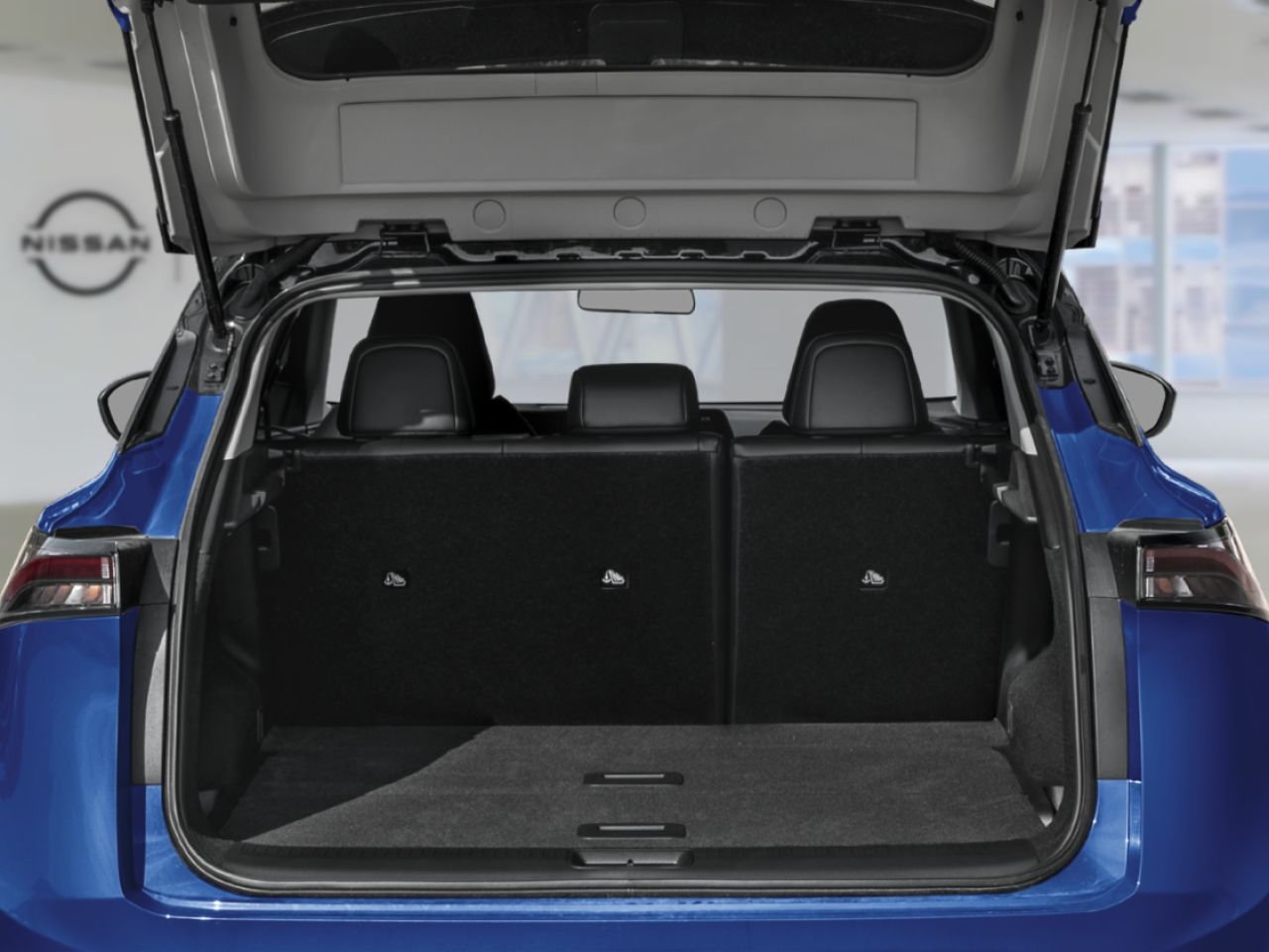 2026 Nissan ARIYA Boulder Grey Pearl Laval - photo #9