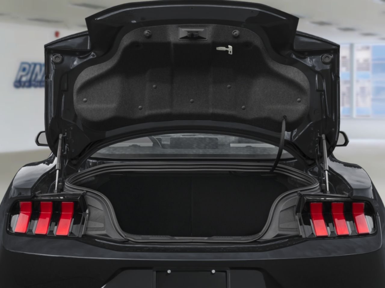 2026 Ford Mustang Carbonized Grey Metallic Sainte-Julienne - photo #5