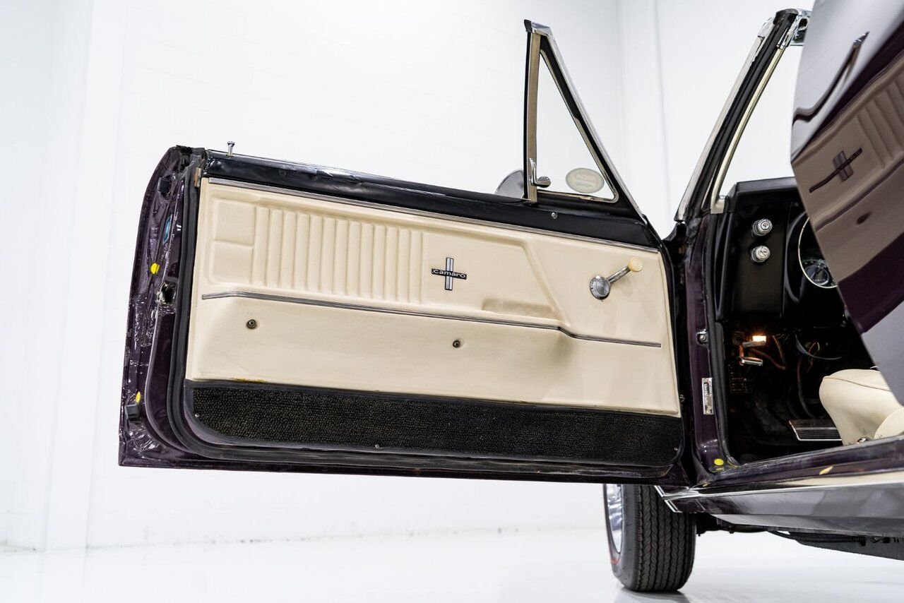 1967 Chevrolet Camaro PRIX EN USD Convertible Beautifully presented from former Restoration Purple Montreal - photo #79