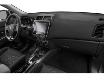 Mitsubishi RVR SE