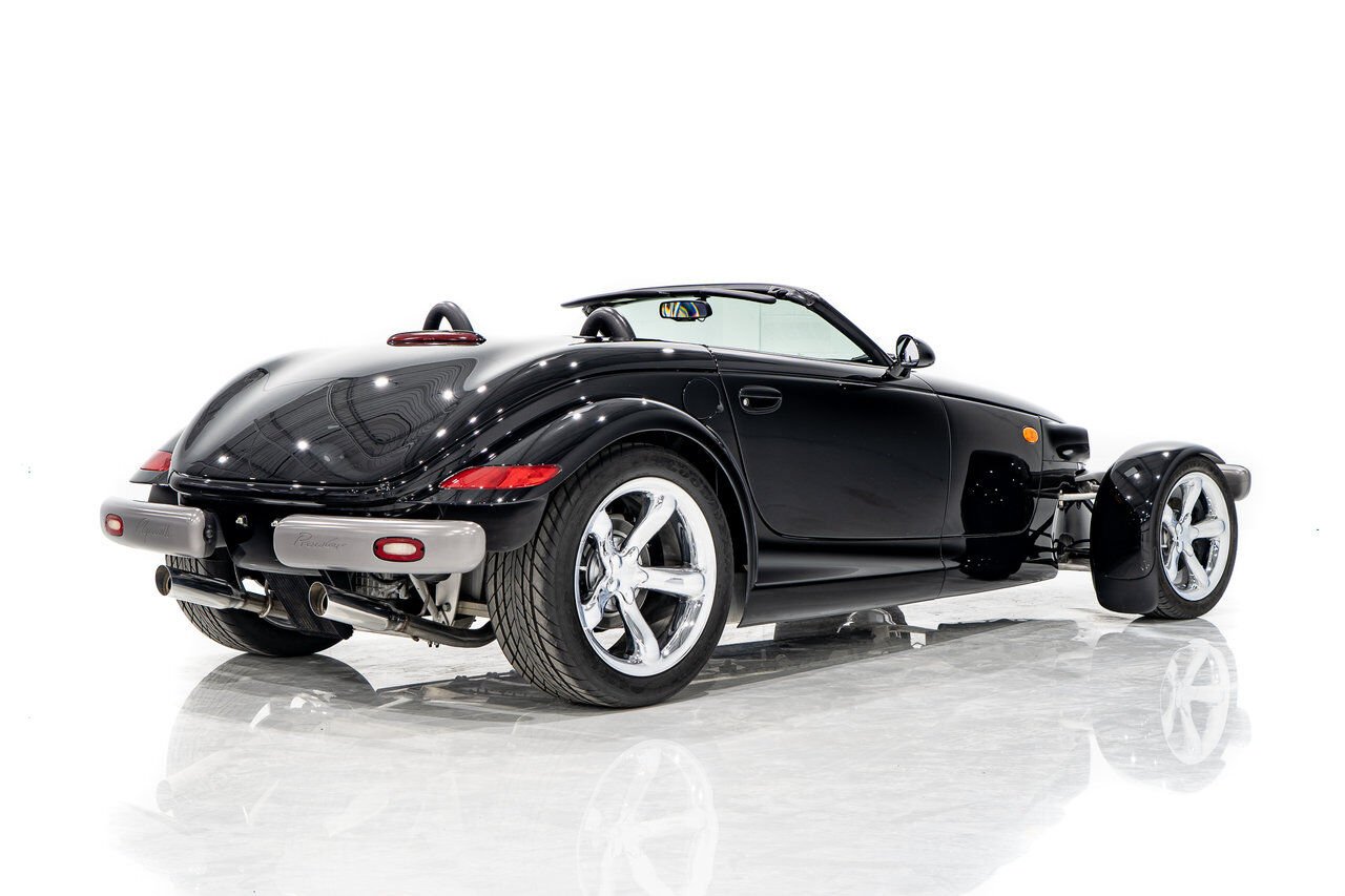 1999 Plymouth Prowler Desirable Black Colour with only 7,611KM (4756mi) from new **PRICE IN USD** Black Montreal - photo #56