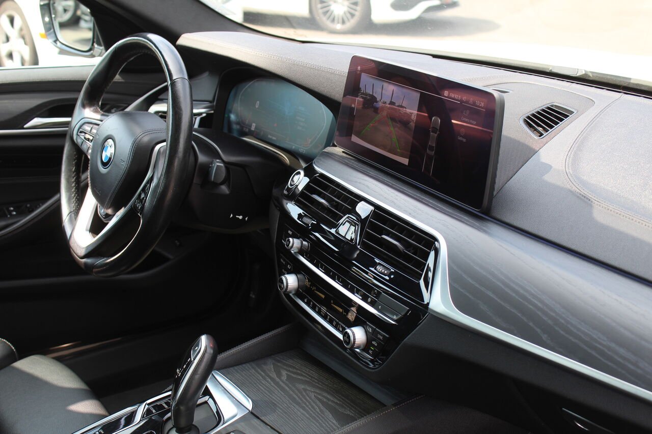 2021 BMW 5 Series VIN: WBA13BJ06MCG37906 White Sainte-Rose - photo #7