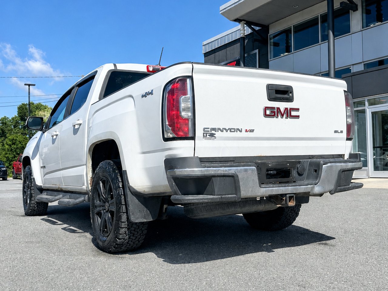 2018 GMC Canyon SLE White Granby - photo #4