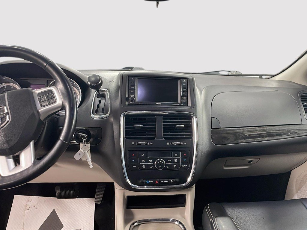 Dodge GRAND CARAVAN 2018 Gris Amos - photo #12