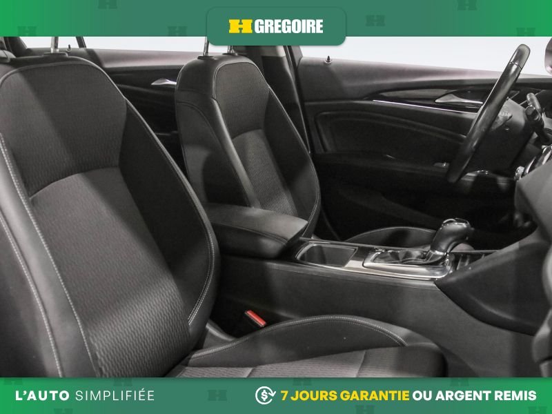 Buick Regal 2019 Blanc Saint-Eustache - photo #29