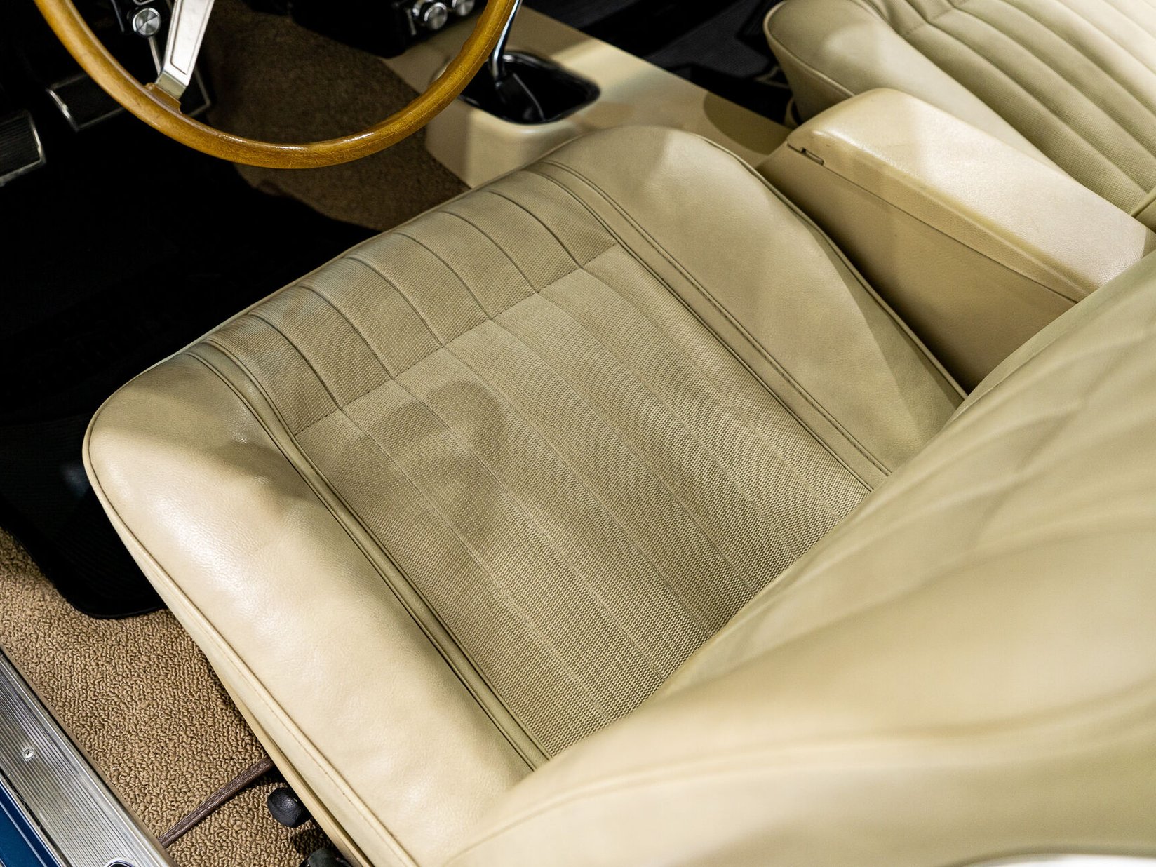 1970 Pontiac GTO The Judge Matching# Ram Air III 4-speed **PRIX EN USD** Blue Montreal - photo #77