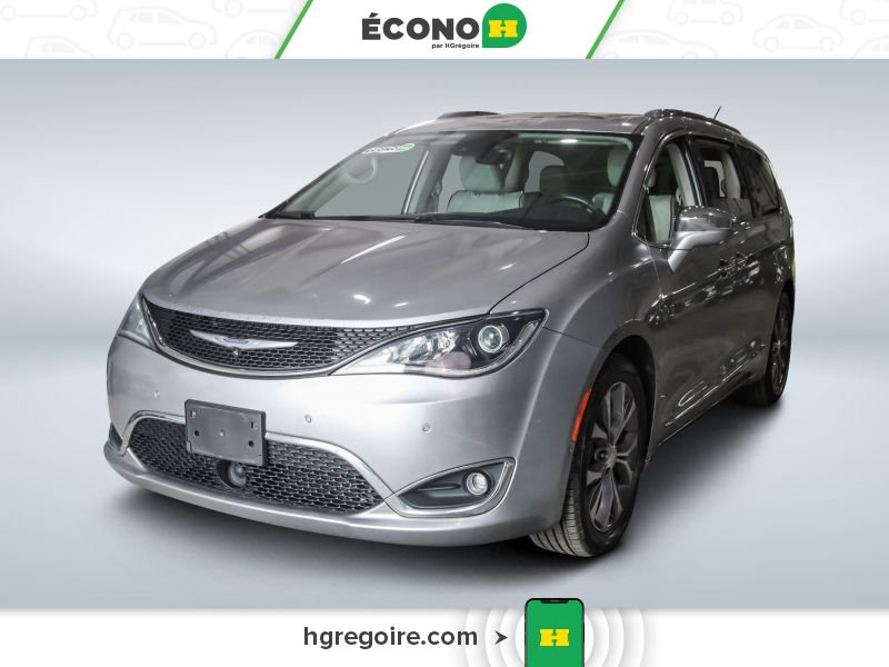 Chrysler Pacifica 2018 Argent Saint-Eustache - photo #2