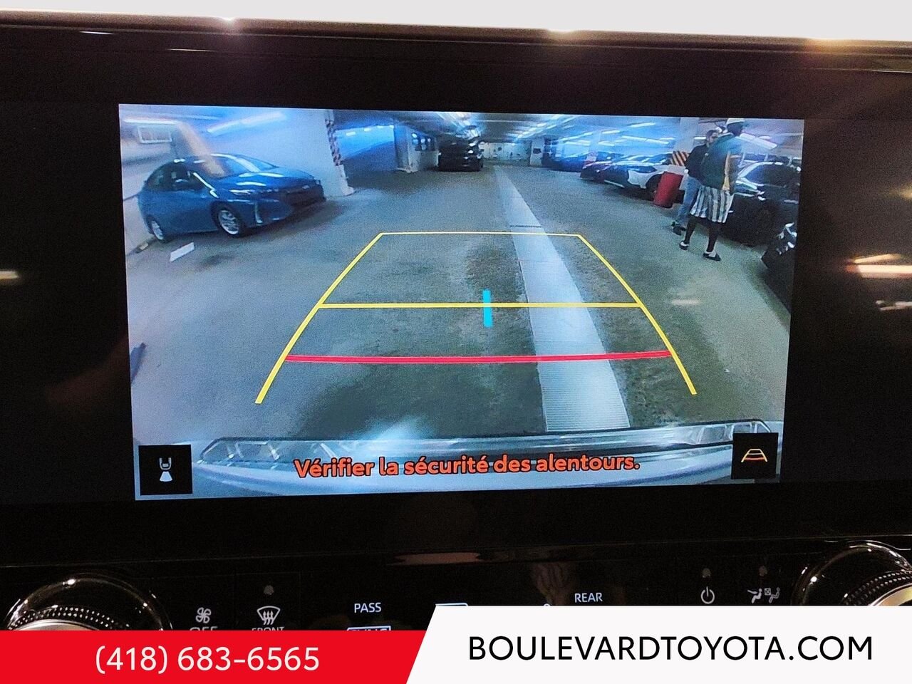 Toyota Highlander 531735A-121 | HYBRIDE LIMITED, AWD 2023 Argent Québec - photo #18